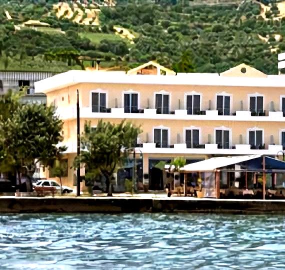 Hotel Kiani Akti